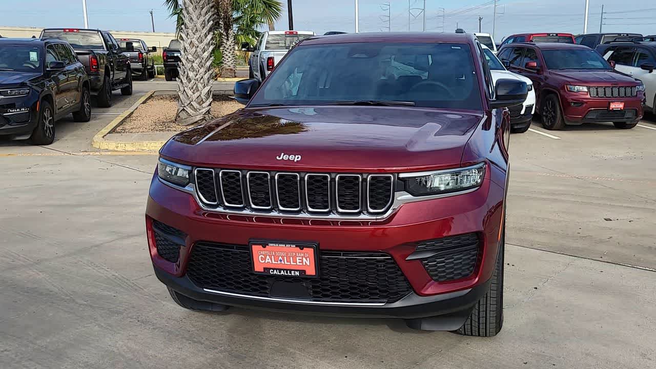 Thumbnail: 2025 Jeep Grand Cherokee - 3