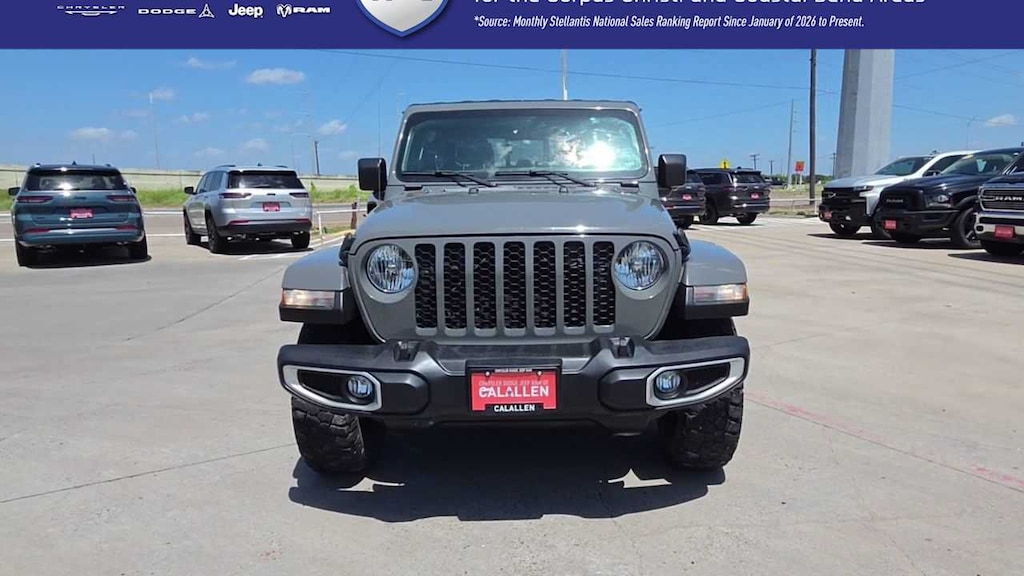 Certified 2023 Jeep Gladiator Sport Truck Crew Cab