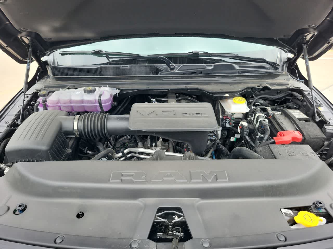Thumbnail: 2026 RAM 1500 - 17