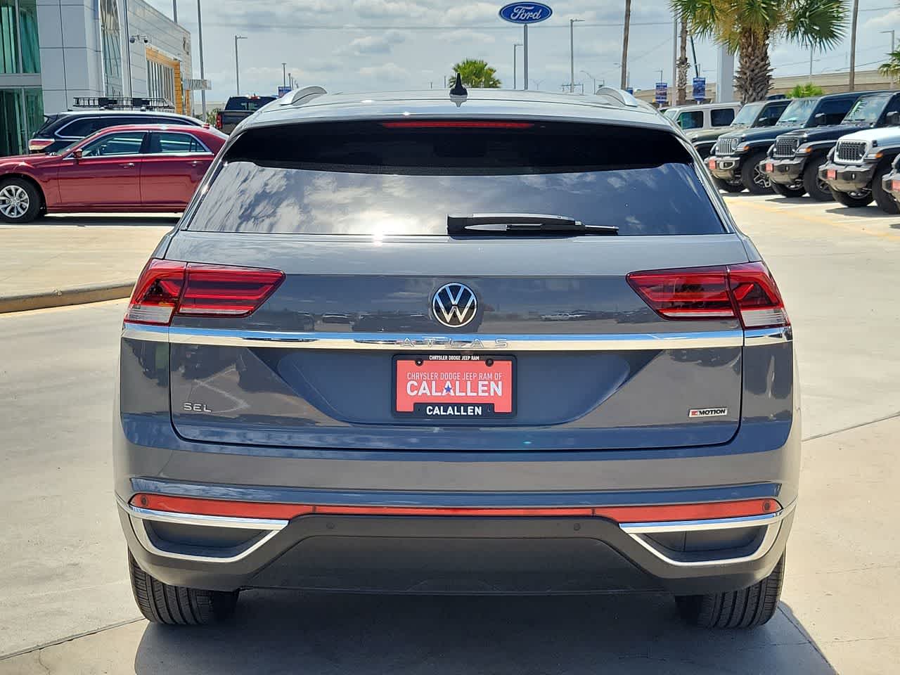 Thumbnail: 2022 Volkswagen Atlas - 13