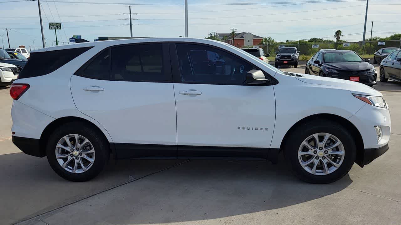 Thumbnail: 2021 Chevrolet Equinox - 9