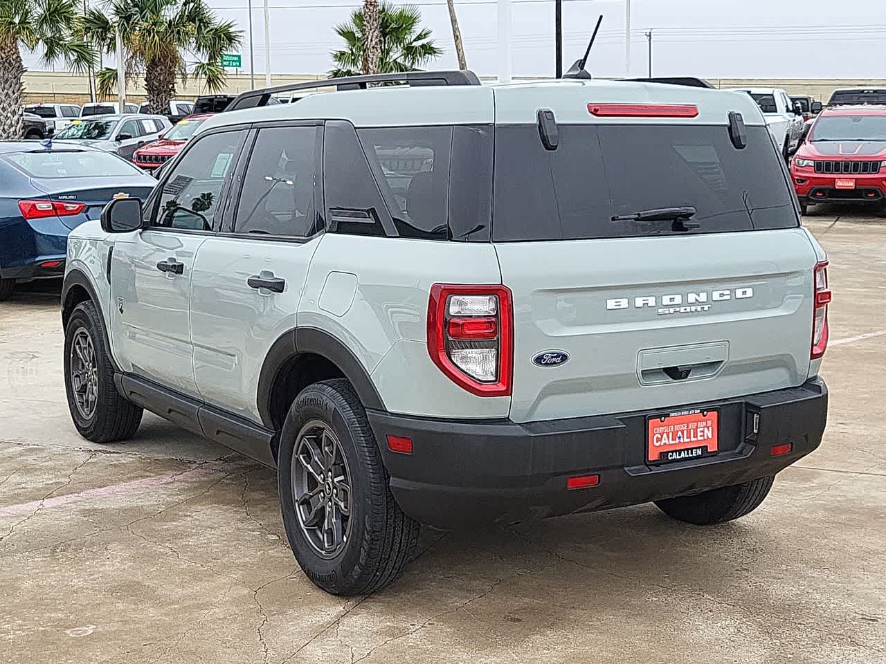 Thumbnail: 2023 Ford Bronco Sport - 12