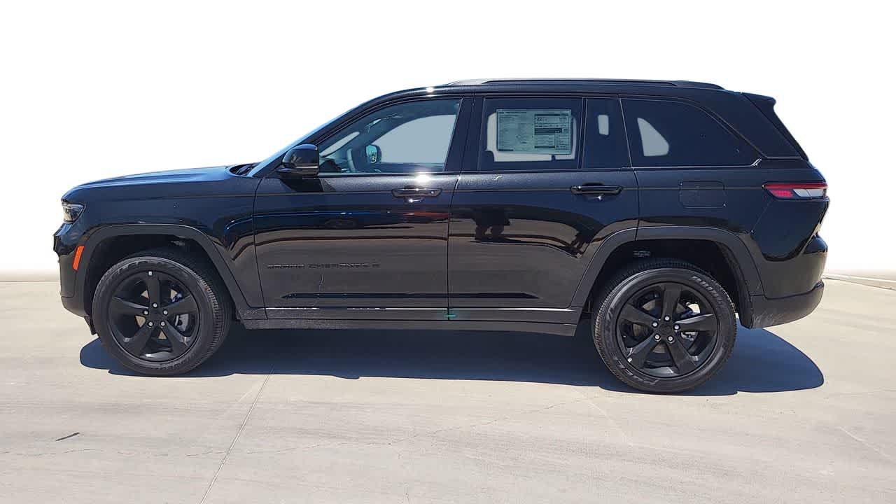 Thumbnail: 2025 Jeep Grand Cherokee - 5