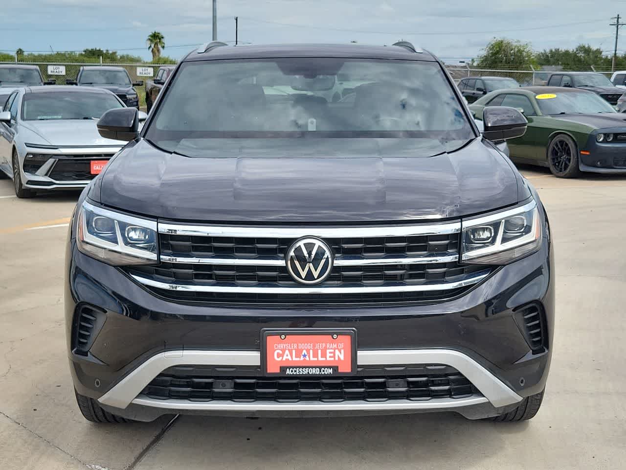 Thumbnail: 2021 Volkswagen Atlas - 14