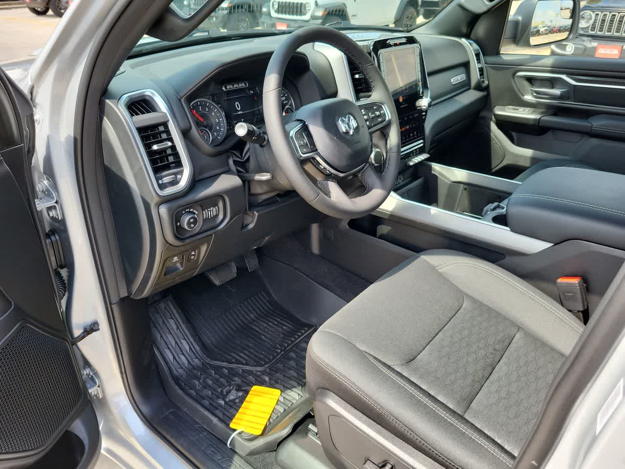 Thumbnail: 2026 RAM 1500 - 10