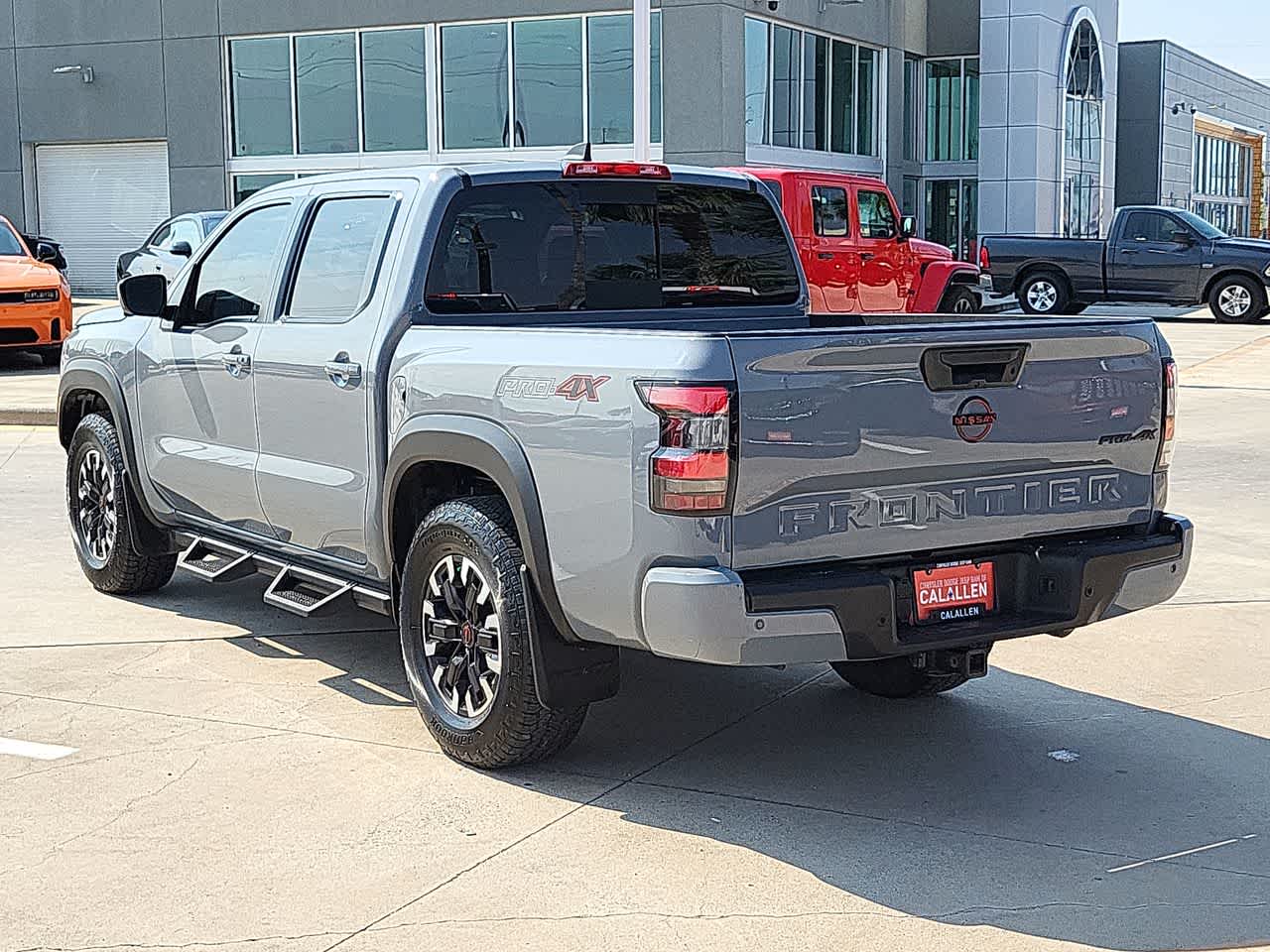 Thumbnail: 2023 Nissan Frontier - 12