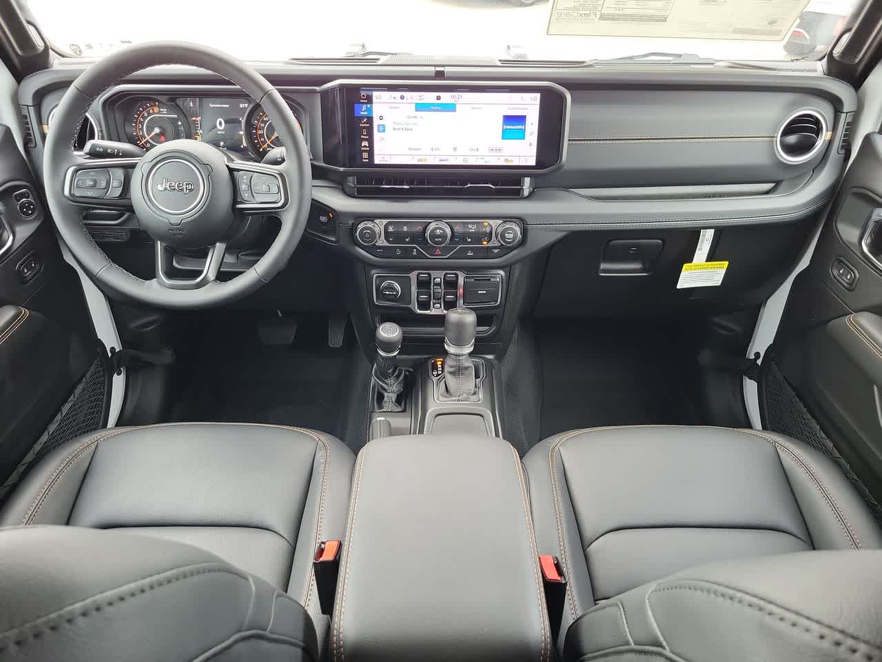 Thumbnail: 2025 Jeep Gladiator - 18