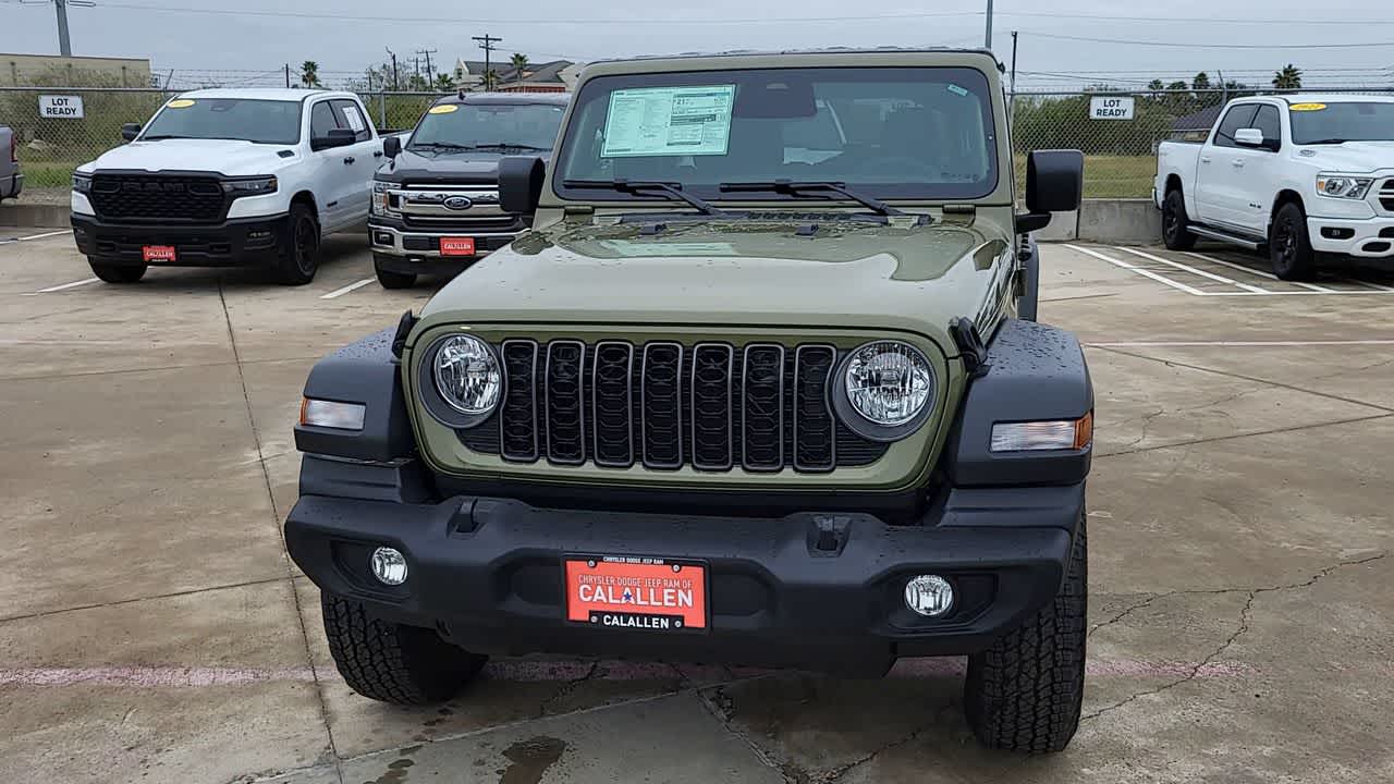 Thumbnail: 2026 Jeep Wrangler - 3