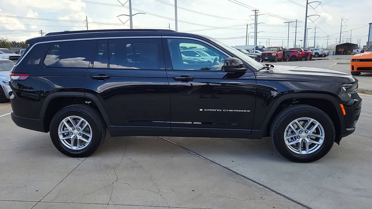 Thumbnail: 2025 Jeep Grand Cherokee - 9