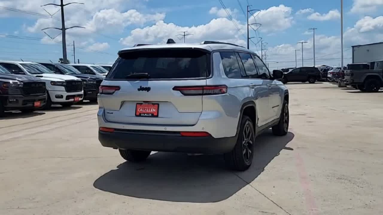 Thumbnail: 2026 Jeep Grand Cherokee L - 7