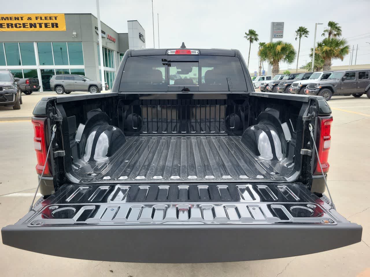 Thumbnail: 2026 RAM 1500 - 27