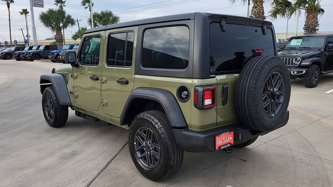 Thumbnail: 2026 Jeep Wrangler - 6