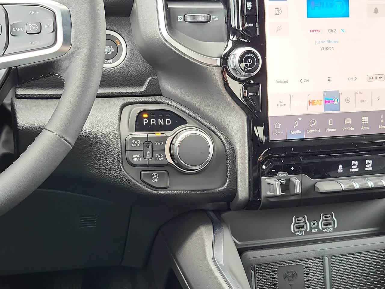 Thumbnail: 2026 RAM 1500 - 25