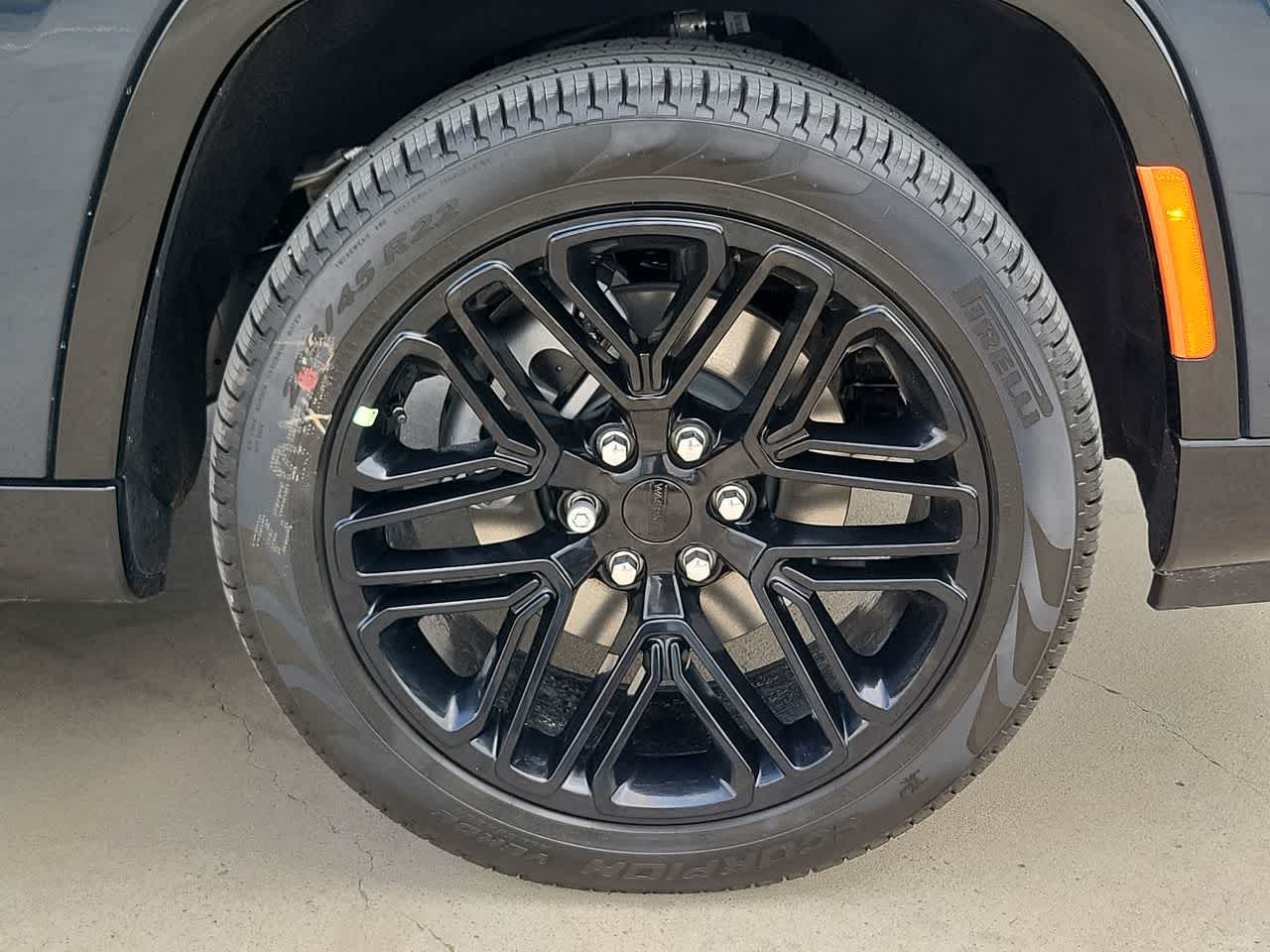 2024 Jeep Wagoneer Carbide 16