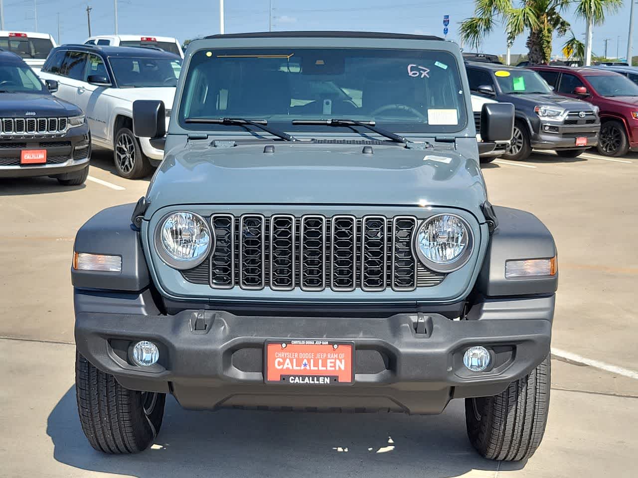 Thumbnail: 2025 Jeep Wrangler - 14