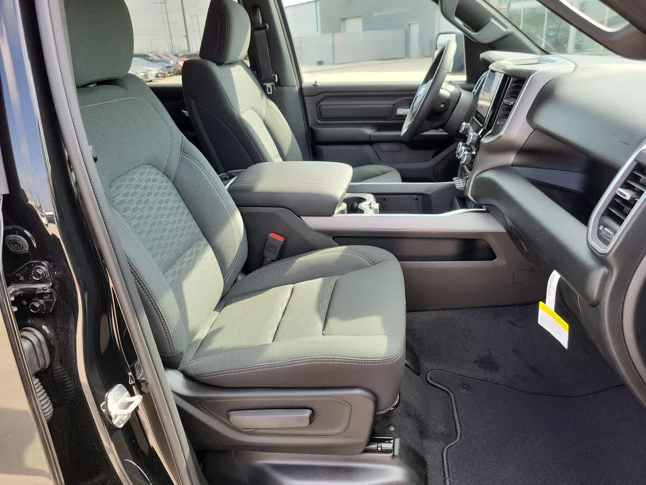 Thumbnail: 2026 RAM 1500 - 22