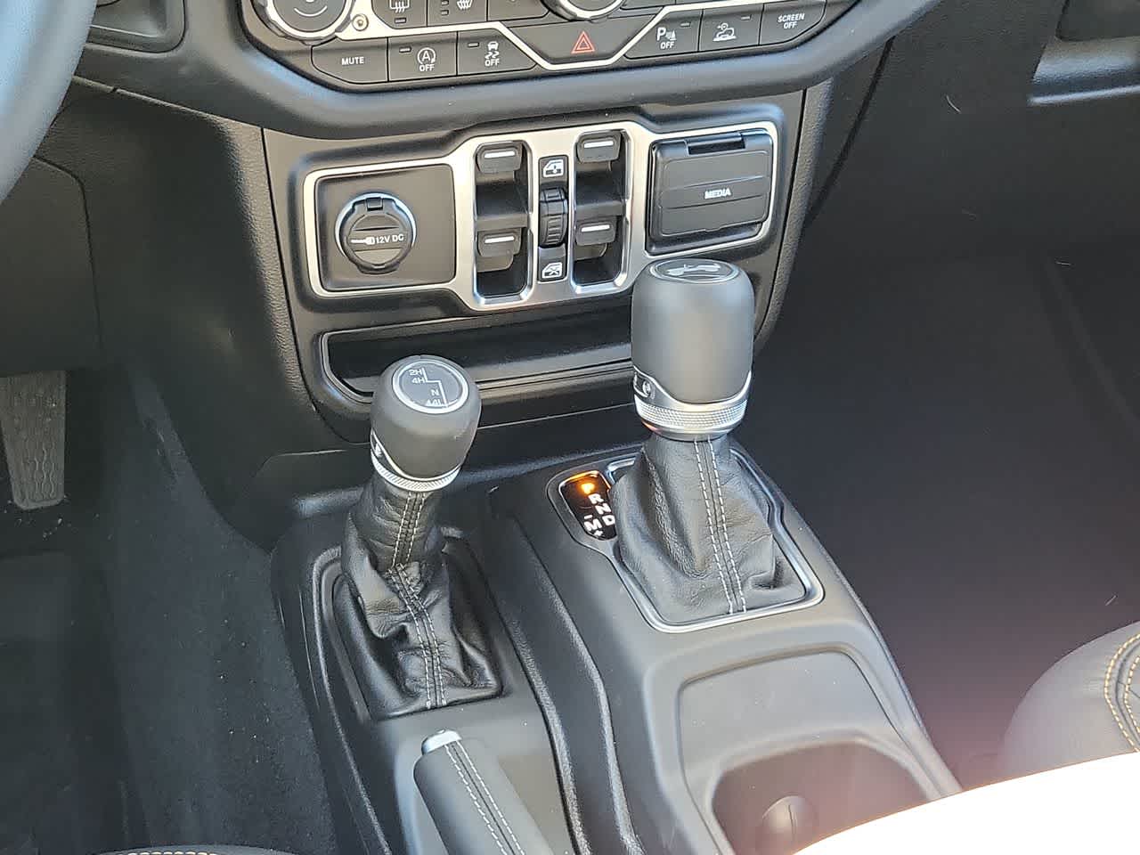 Thumbnail: 2026 Jeep Wrangler - 25