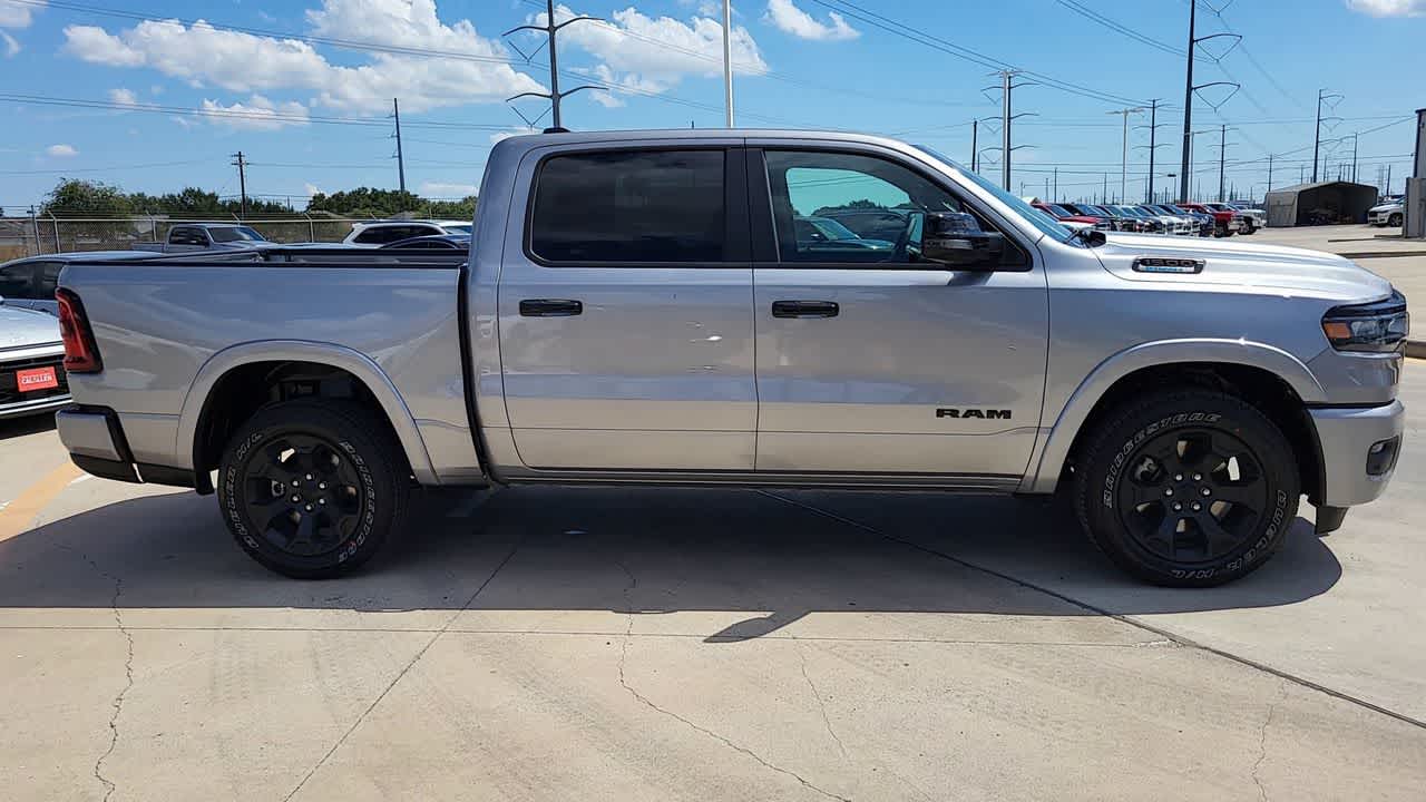 Thumbnail: 2025 RAM 1500 - 9