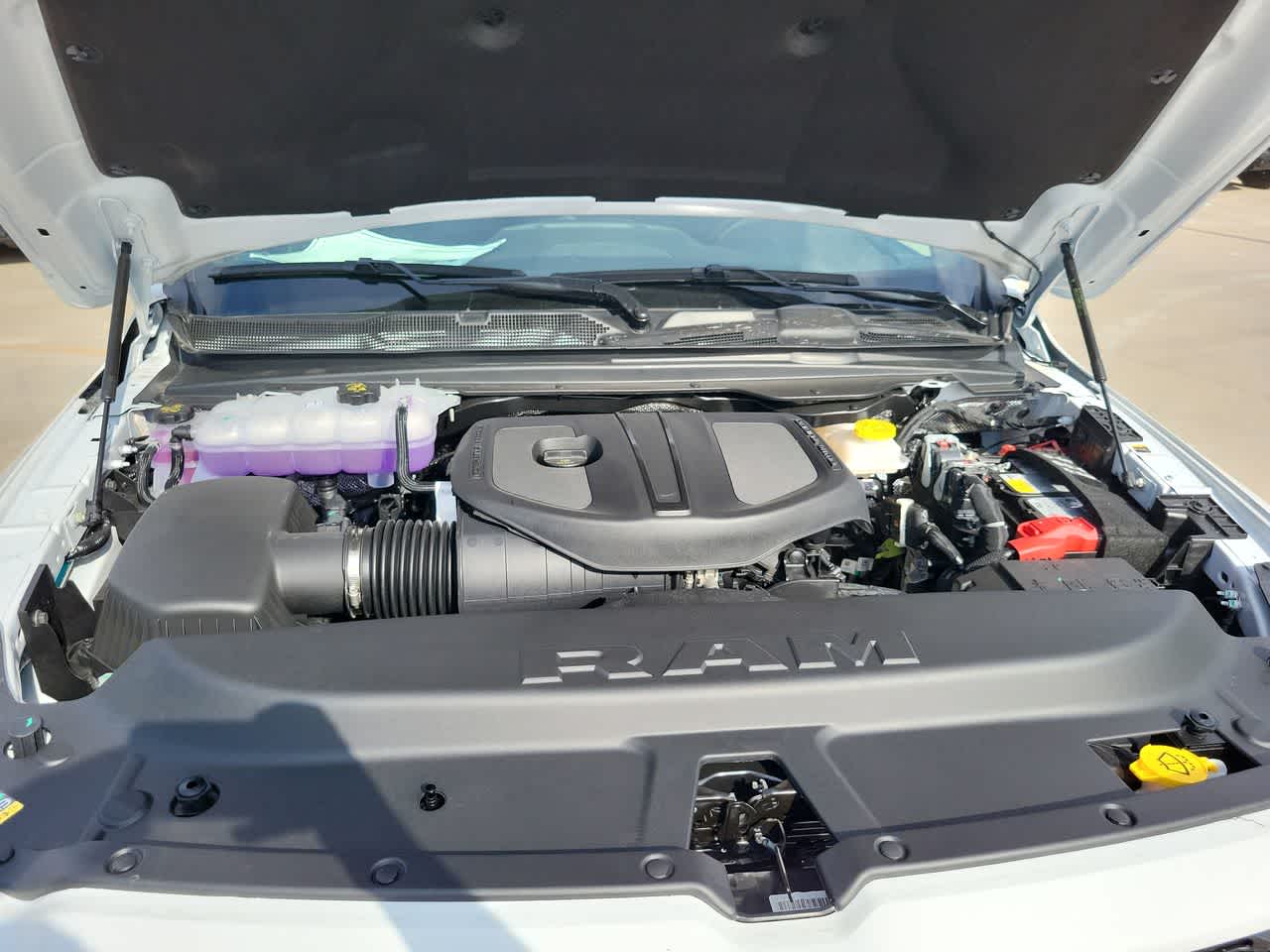 Thumbnail: 2026 RAM 1500 - 17