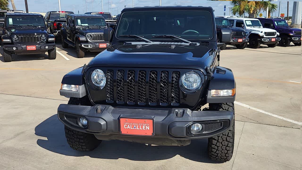 Thumbnail: 2023 Jeep Gladiator - 3