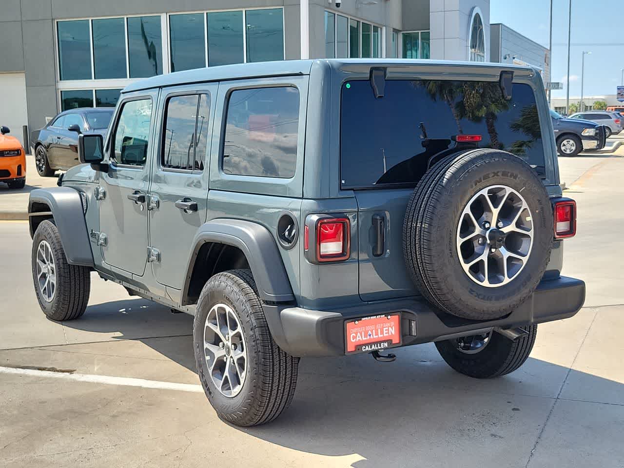 Thumbnail: 2025 Jeep Wrangler - 12