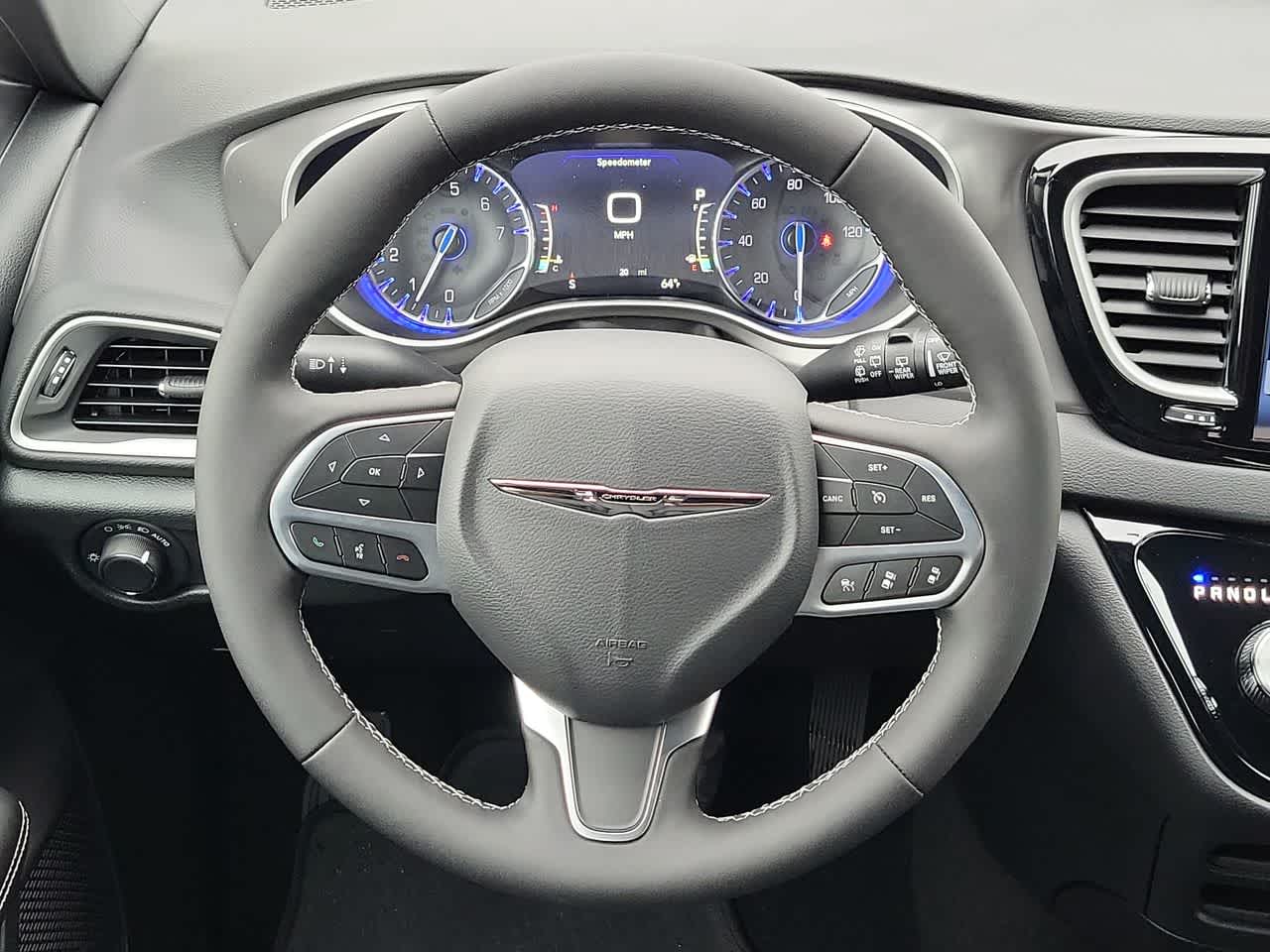 Thumbnail: 2026 Chrysler Voyager - 23