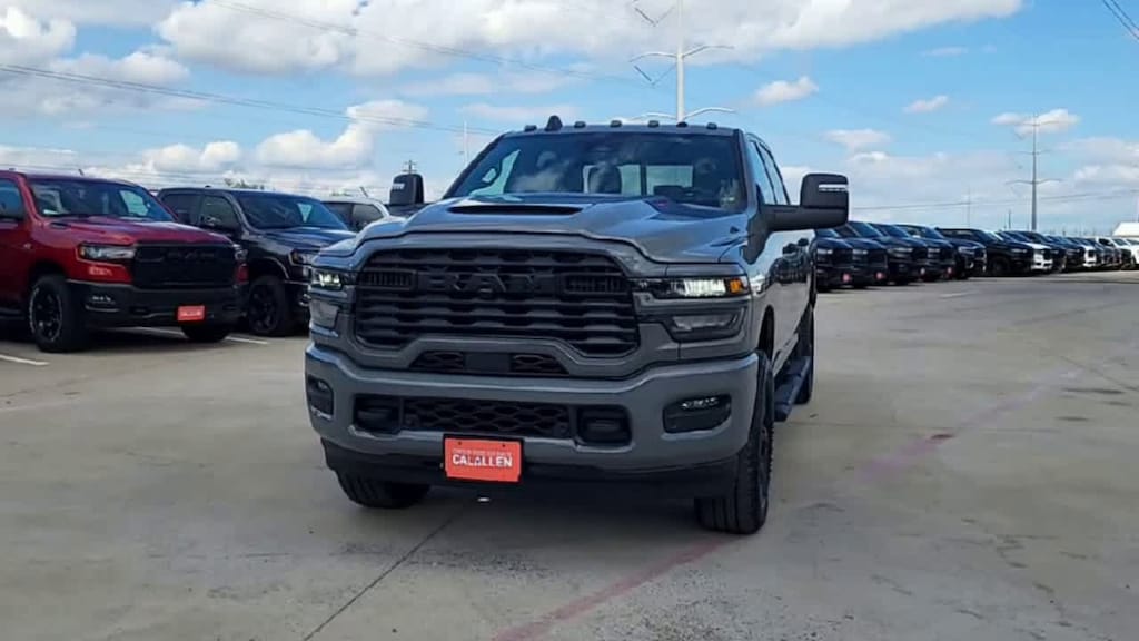 New 2026 Ram 2500 BLACK EXPRESS CREW CAB 4X4 6'4 BOX Pickup