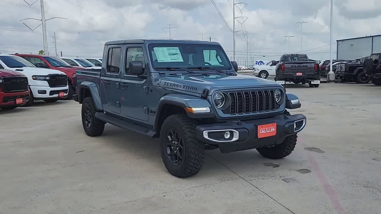 Thumbnail: 2026 Jeep Gladiator - 2