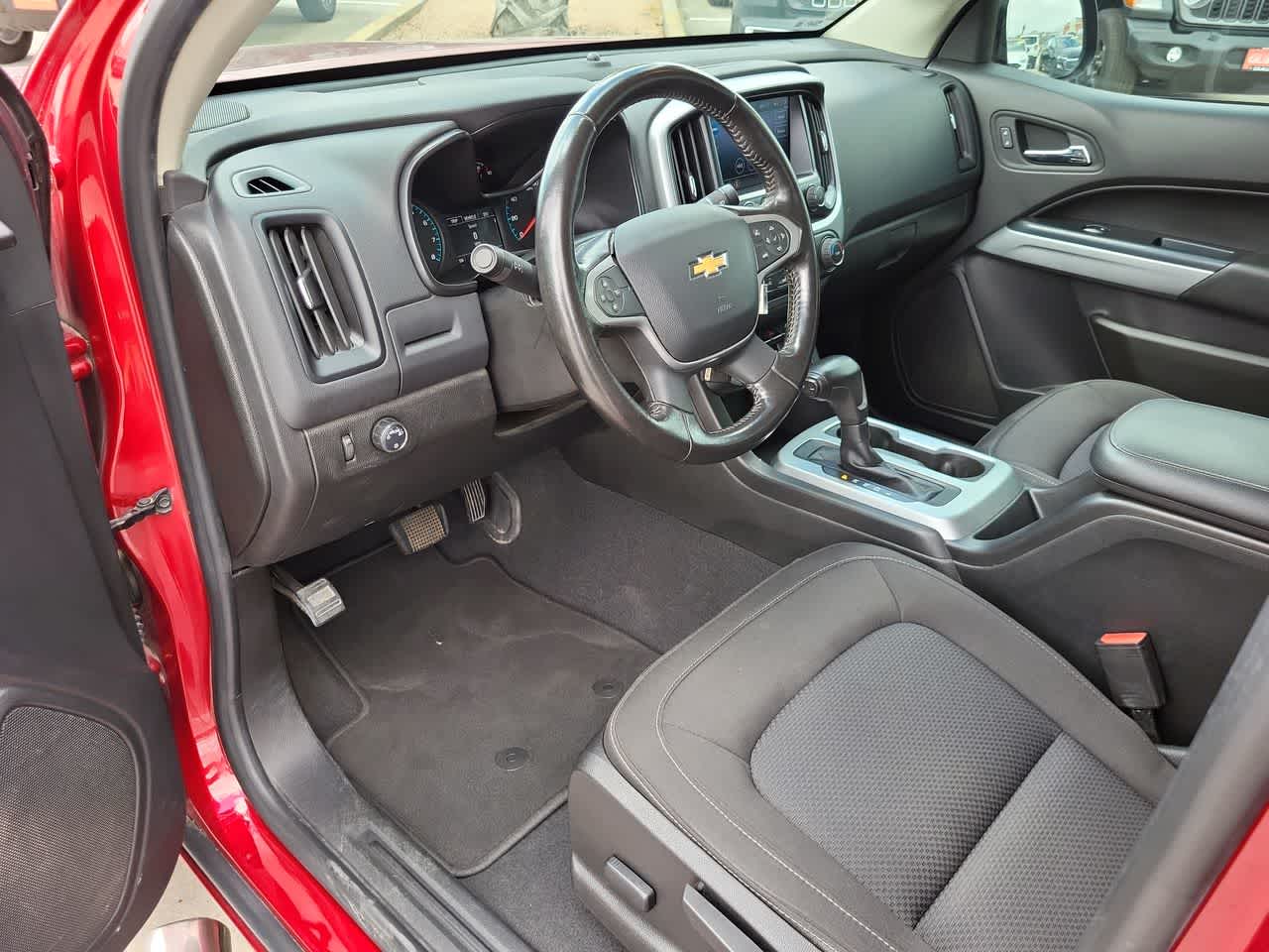 Thumbnail: 2021 Chevrolet Colorado - 10