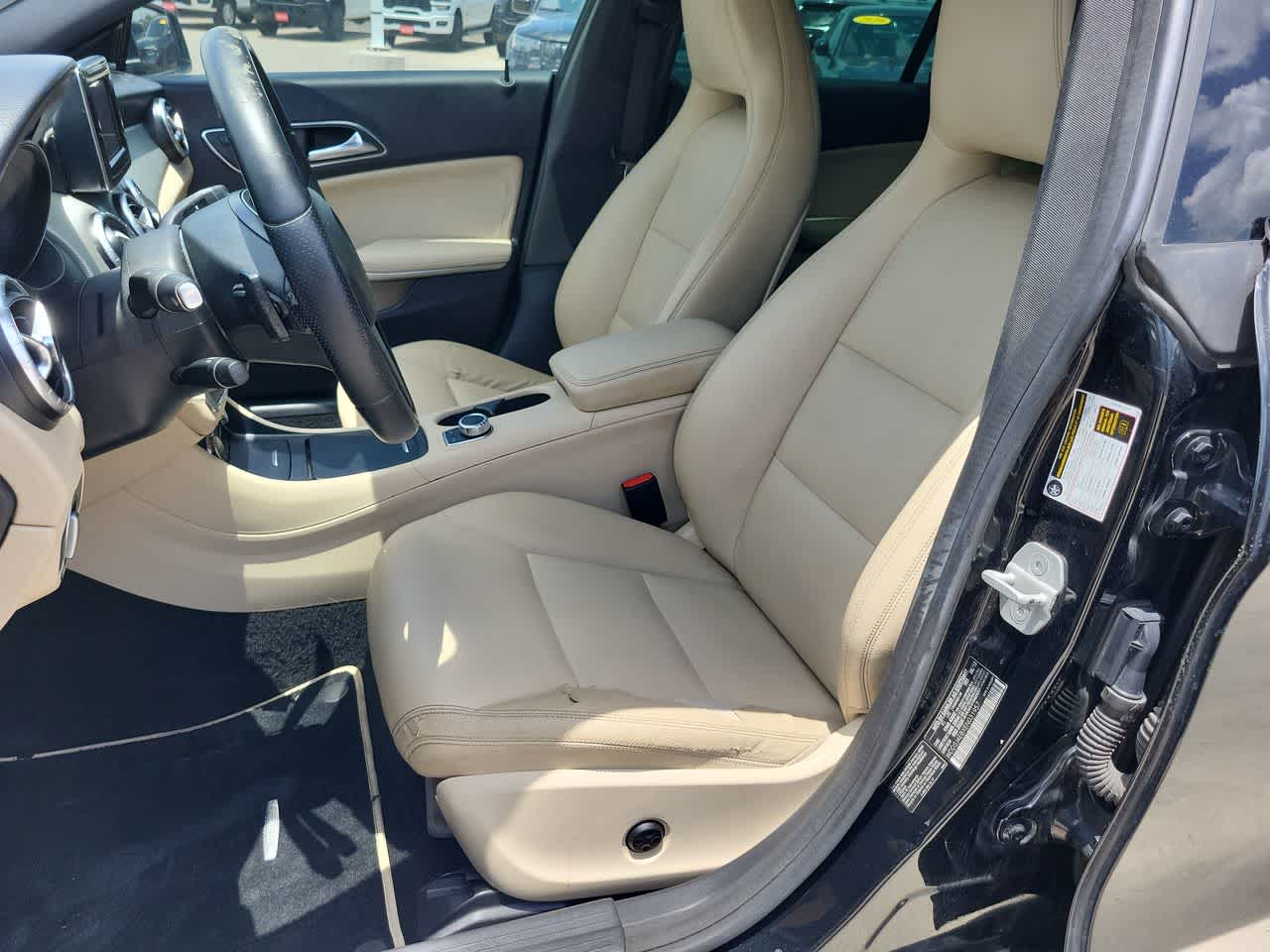 2014 Mercedes-Benz CLA 250 19