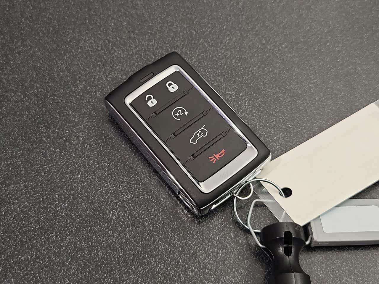 Thumbnail: 2025 Jeep Grand Cherokee - 28