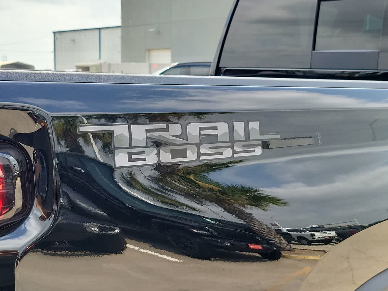 Thumbnail: 2025 Chevrolet Silverado 2500 - 15