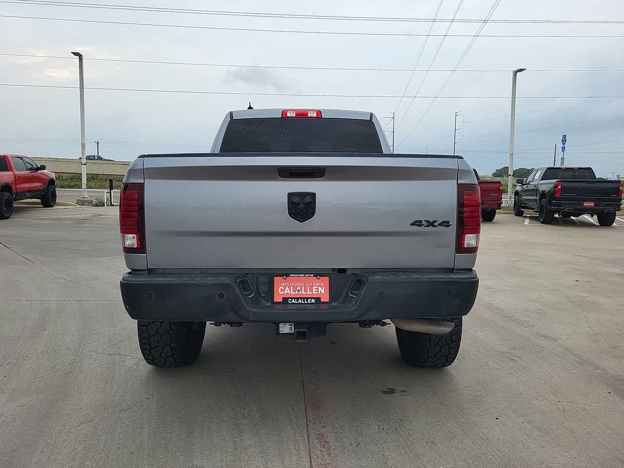 Thumbnail: 2021 RAM 1500 Classic - 13