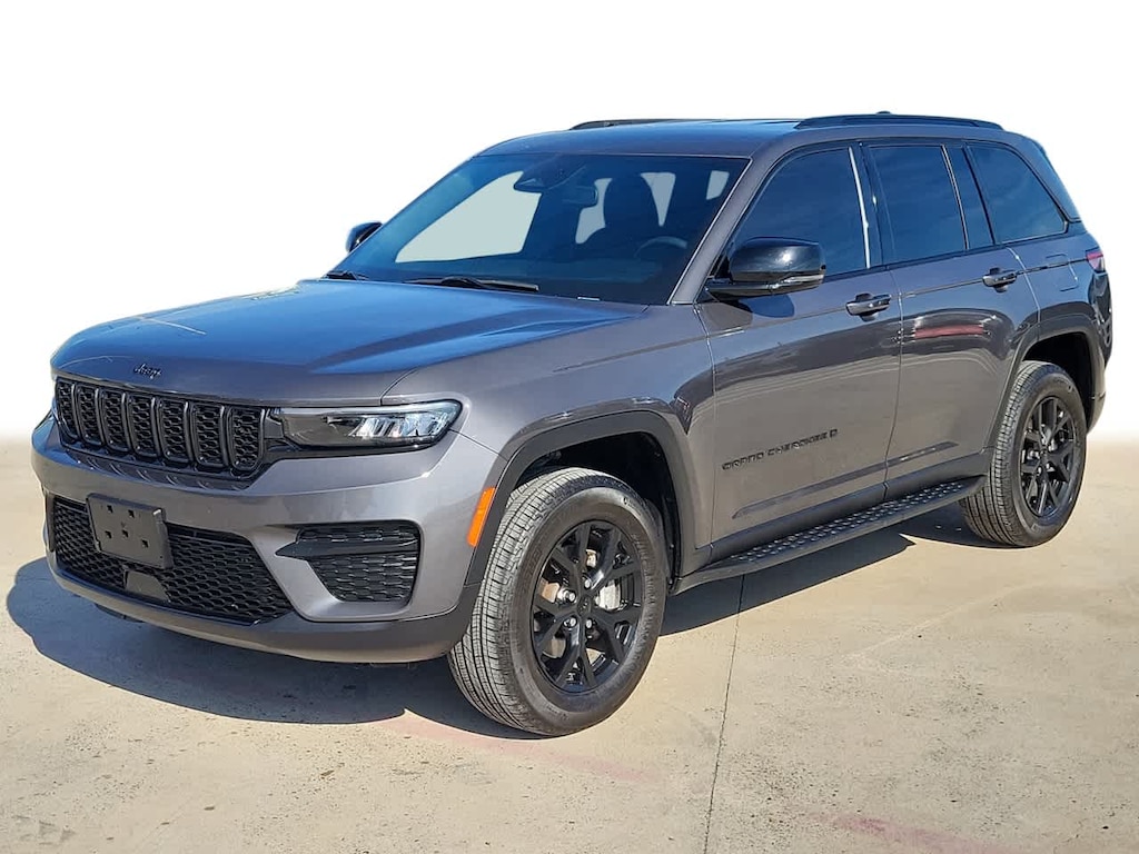 Used 2024 Jeep Grand Cherokee Altitude SUV