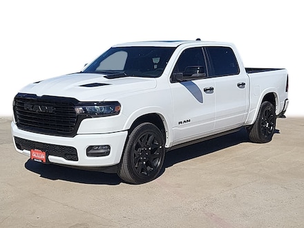 2026 Ram 1500 LARAMIE CREW CAB 4X4 5'7 BOX Pickup