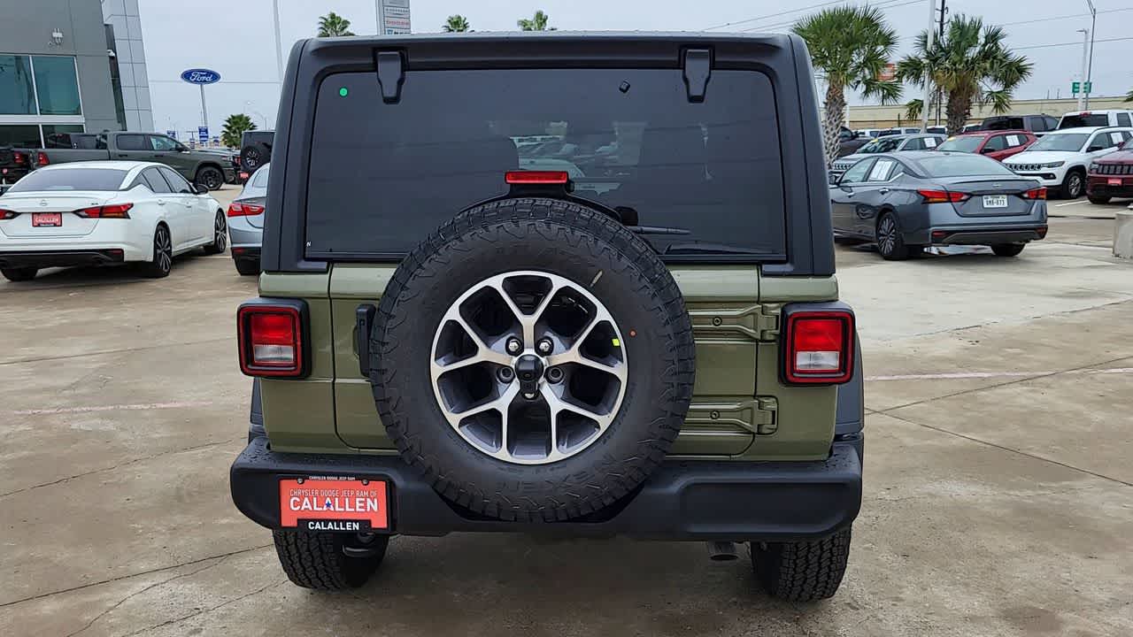 Thumbnail: 2026 Jeep Wrangler - 7