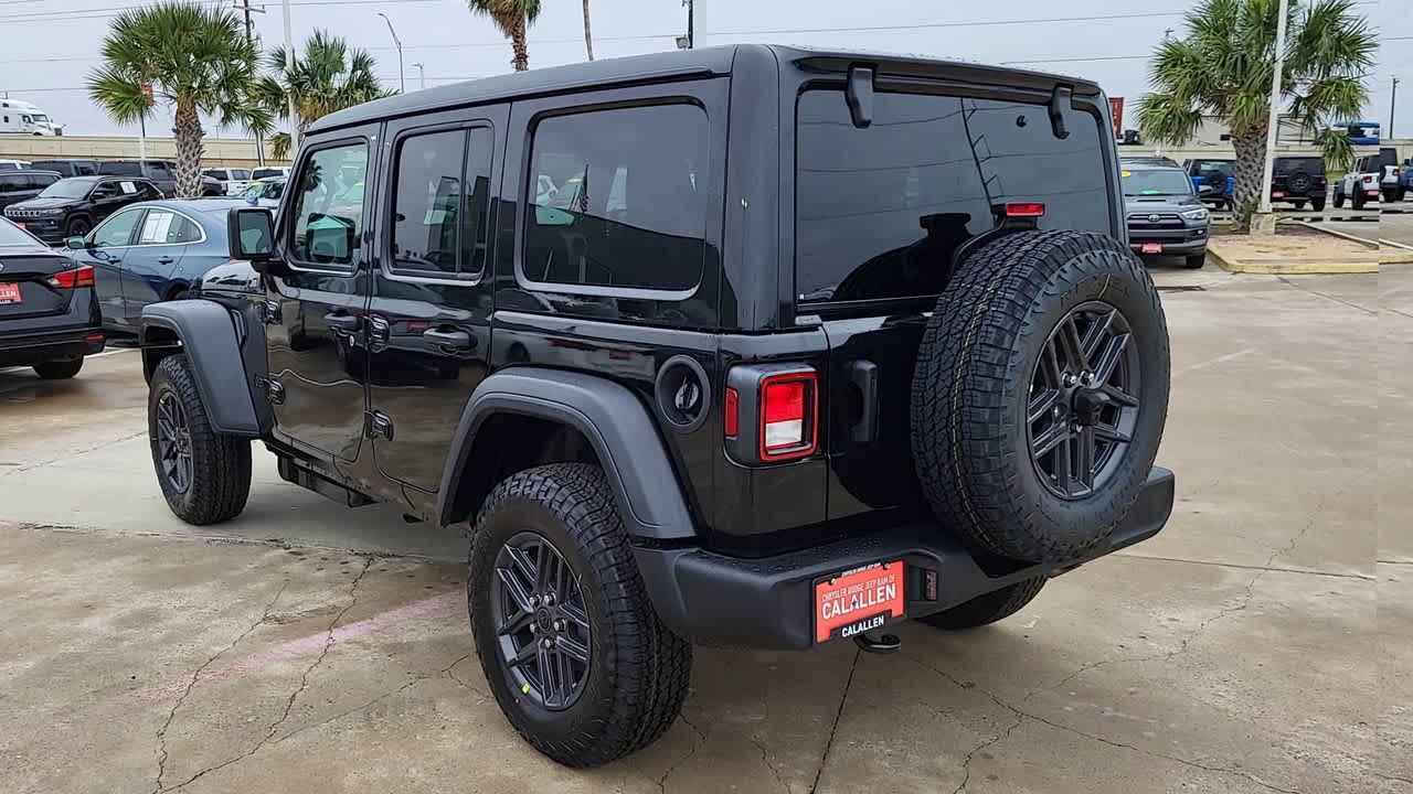 Thumbnail: 2026 Jeep Wrangler - 6