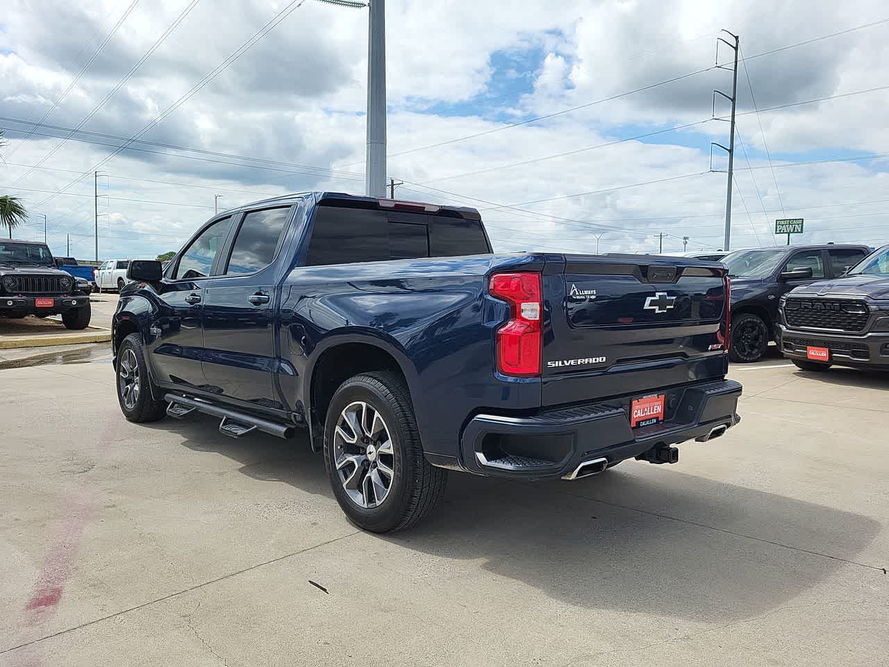 Thumbnail: 2022 Chevrolet Silverado 1500 - 12