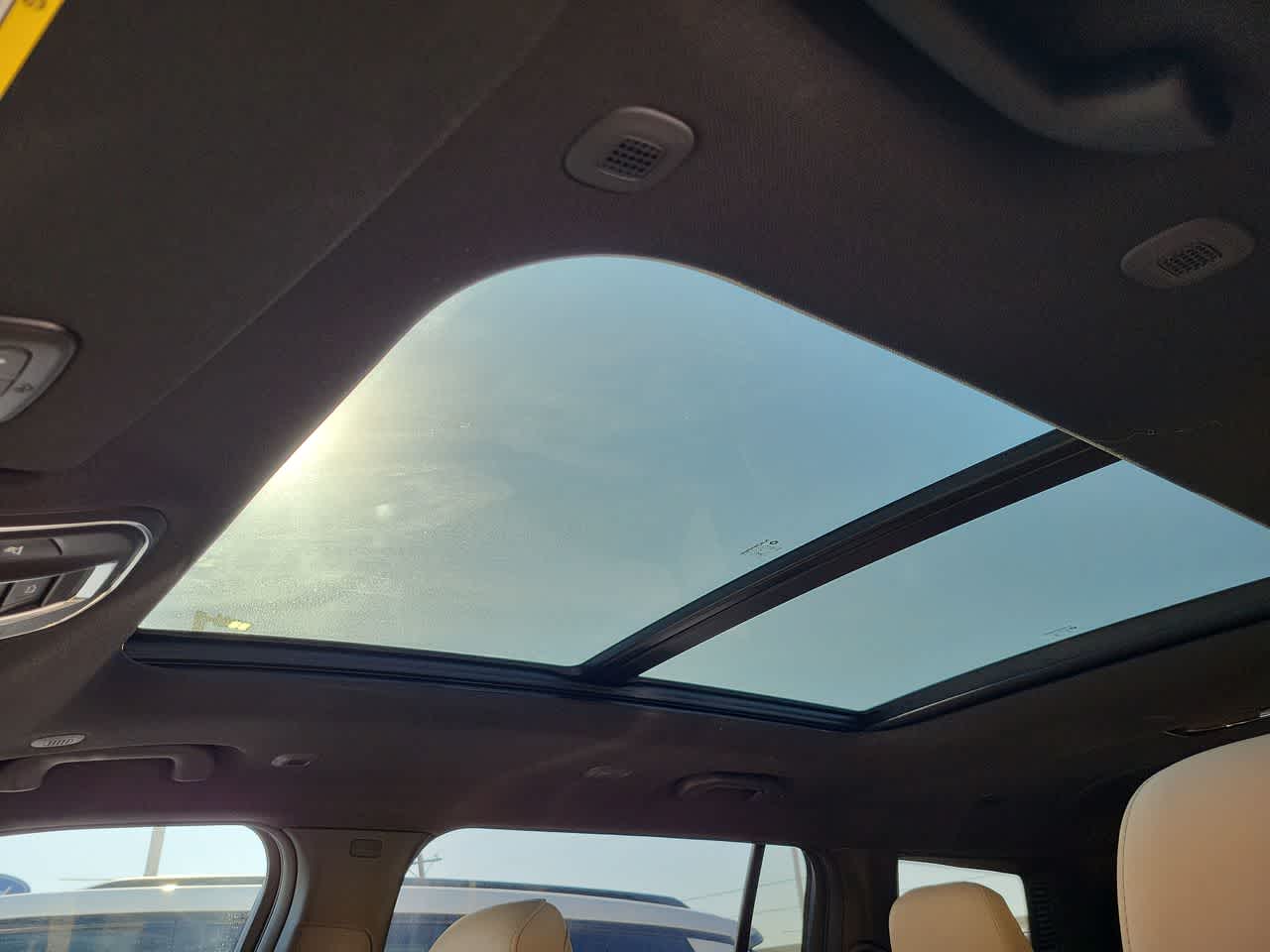 Thumbnail: 2025 Jeep Grand Cherokee - 30