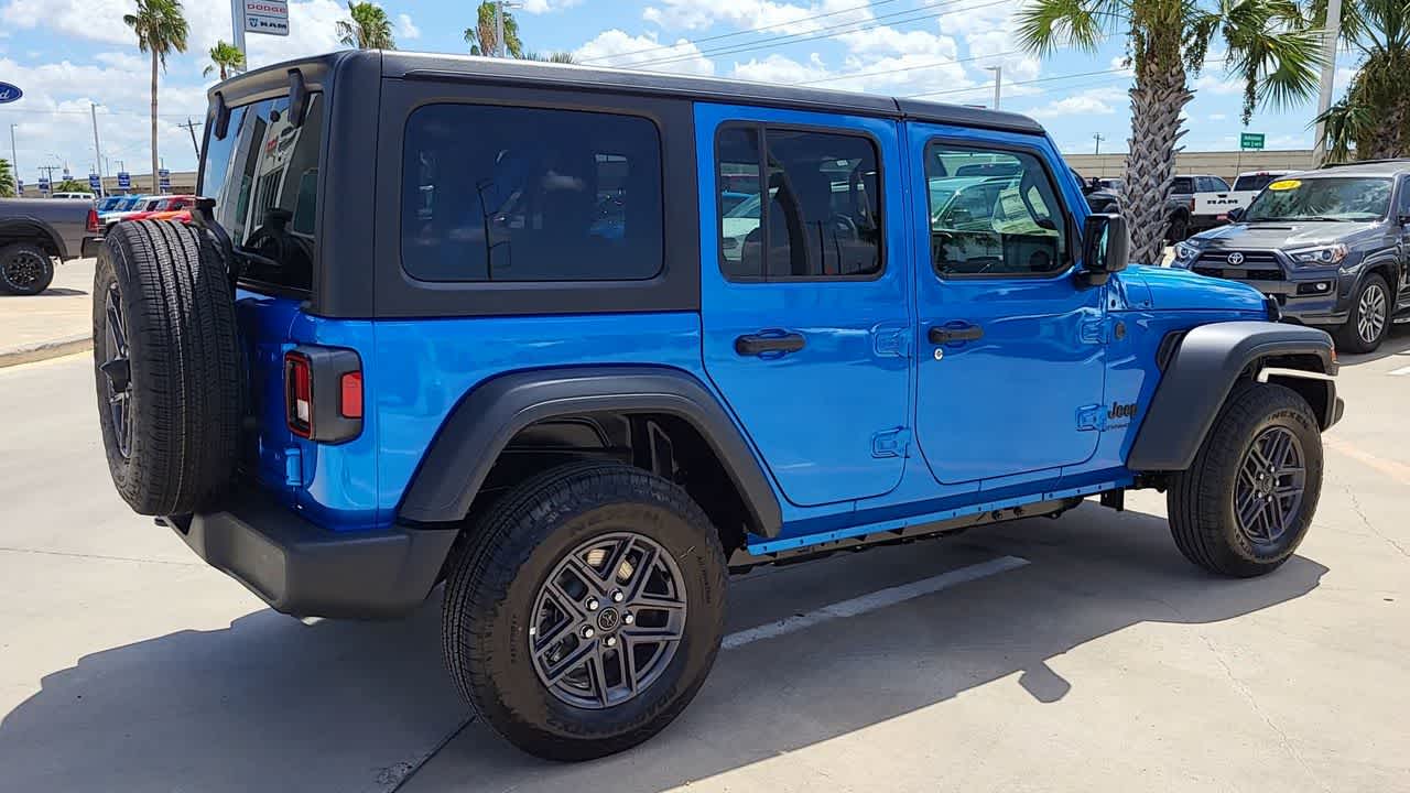 Thumbnail: 2025 Jeep Wrangler - 8