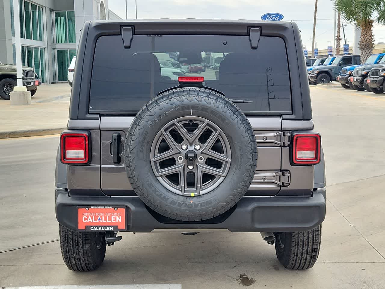 Thumbnail: 2026 Jeep Wrangler - 13