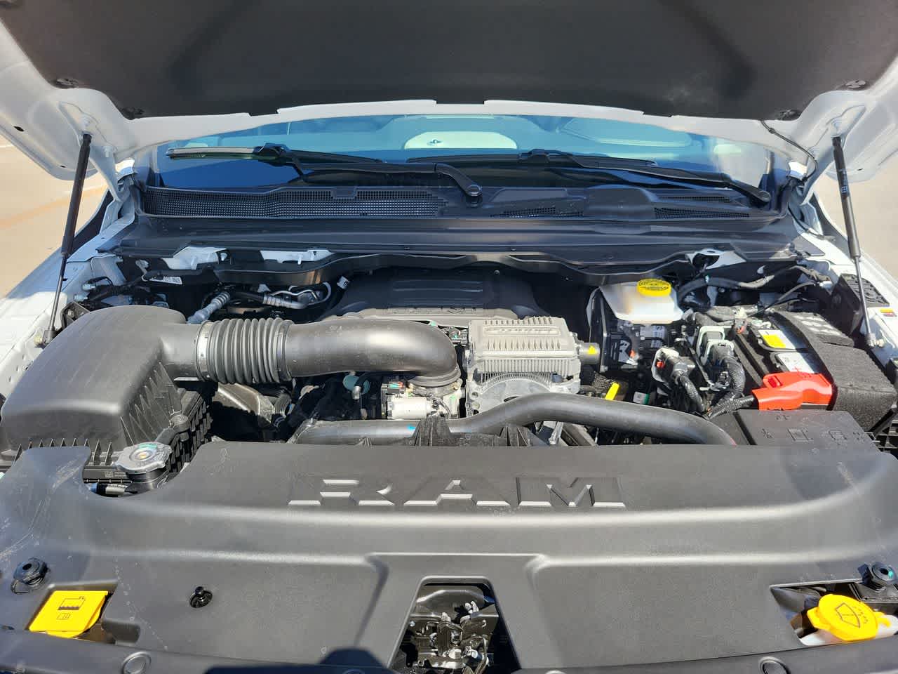 Thumbnail: 2026 RAM 1500 - 17