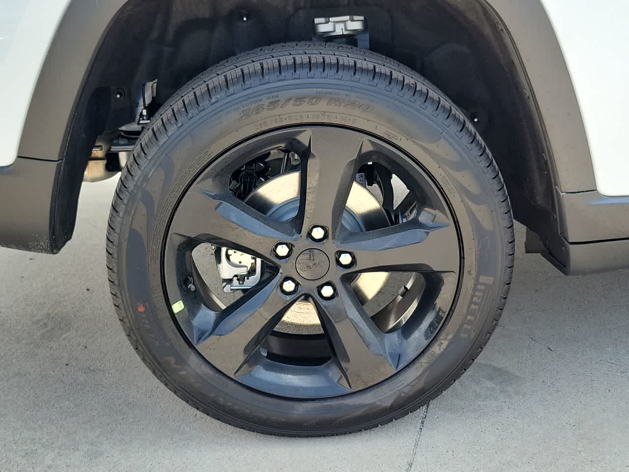 Thumbnail: 2025 Jeep Grand Cherokee - 16