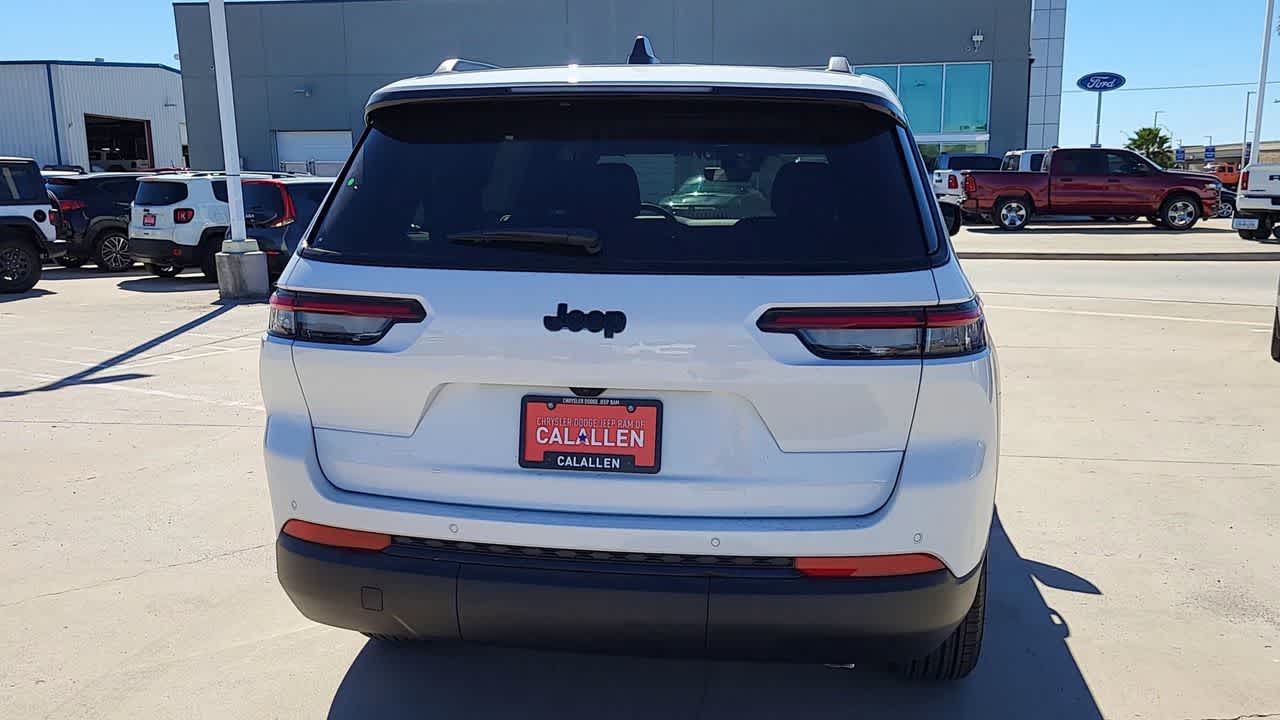 Thumbnail: 2025 Jeep Grand Cherokee - 7