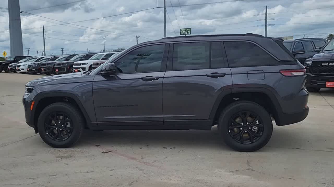 Thumbnail: 2026 Jeep Compass - 5