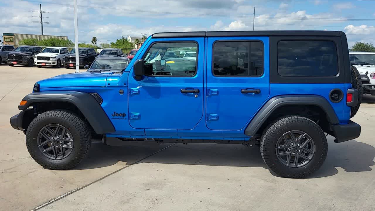 Thumbnail: 2026 Jeep Wrangler - 5