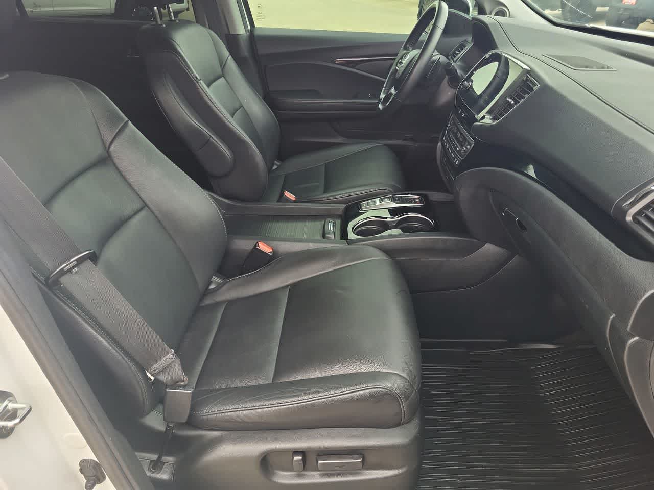 Thumbnail: 2022 Honda Pilot - 22