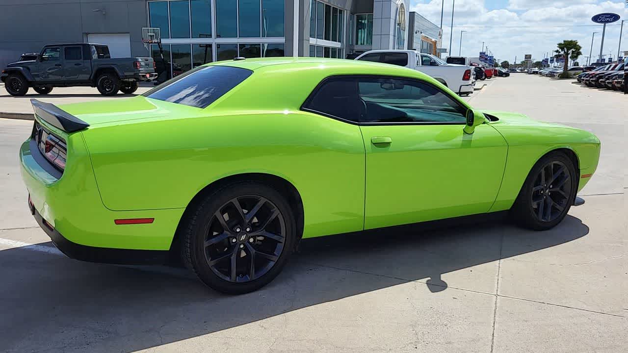 Thumbnail: 2023 Dodge Challenger - 8