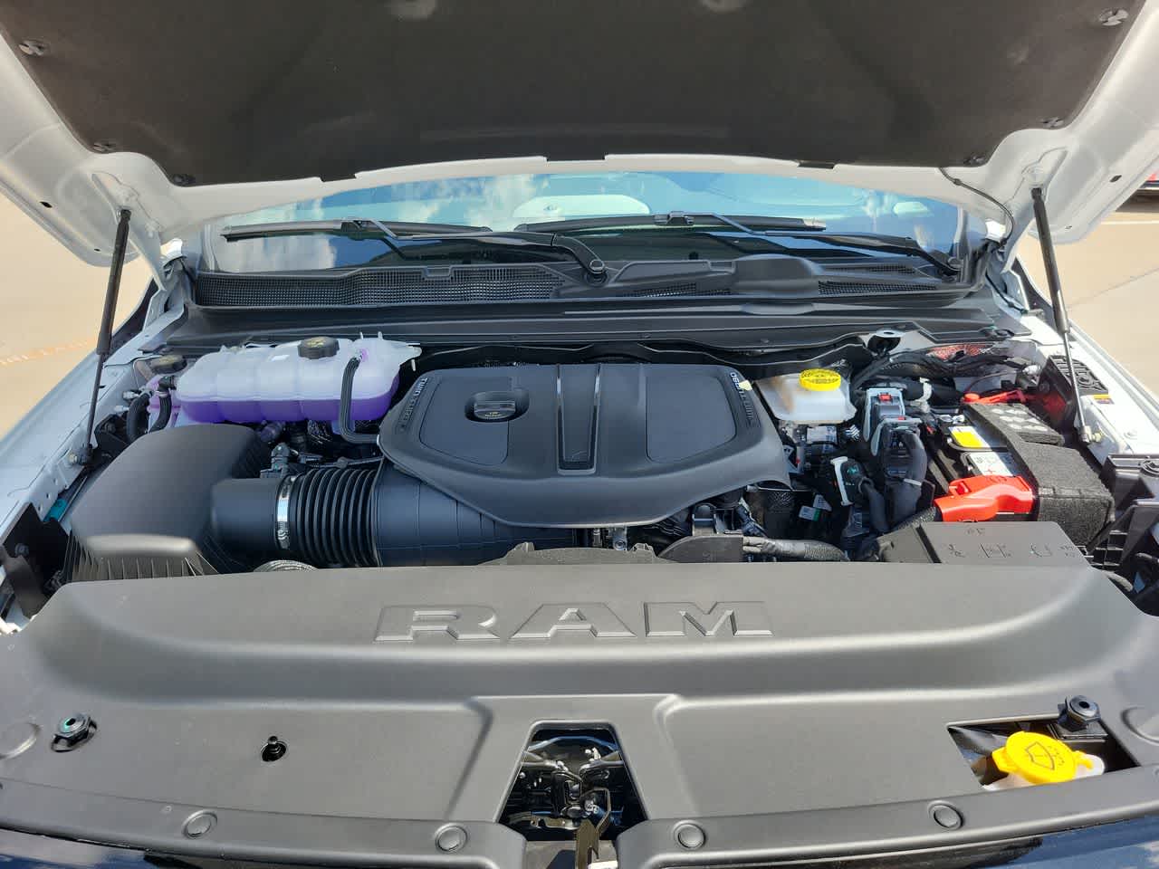 Thumbnail: 2026 RAM 1500 - 17