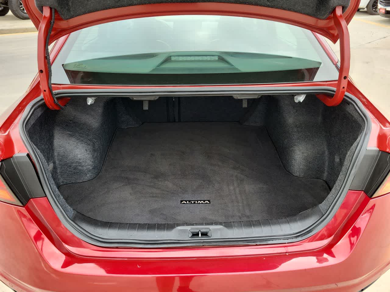 Thumbnail: 2024 Nissan Altima - 27